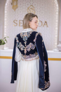 Velvet Noor - Image 4