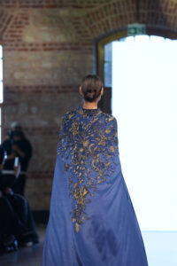 Silk Crescent - Image 3