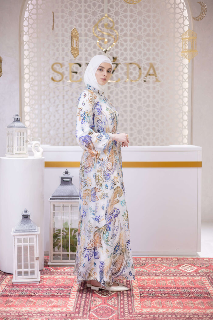 Model 5 - Eid Collection 2025 - Image 3