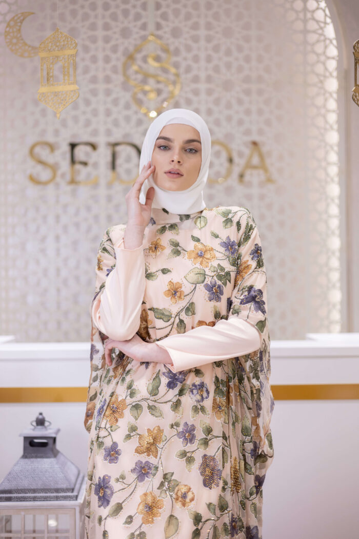 Model 7 - Eid Collection 2025 - Image 3