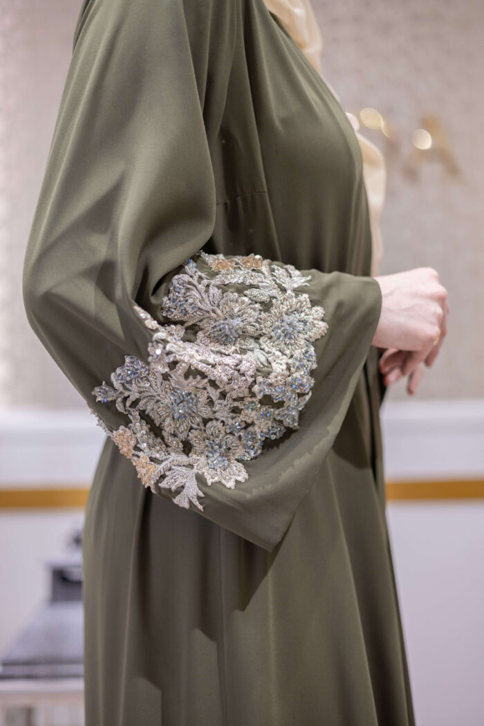 Model 9 - Ramadan Collection - Image 3