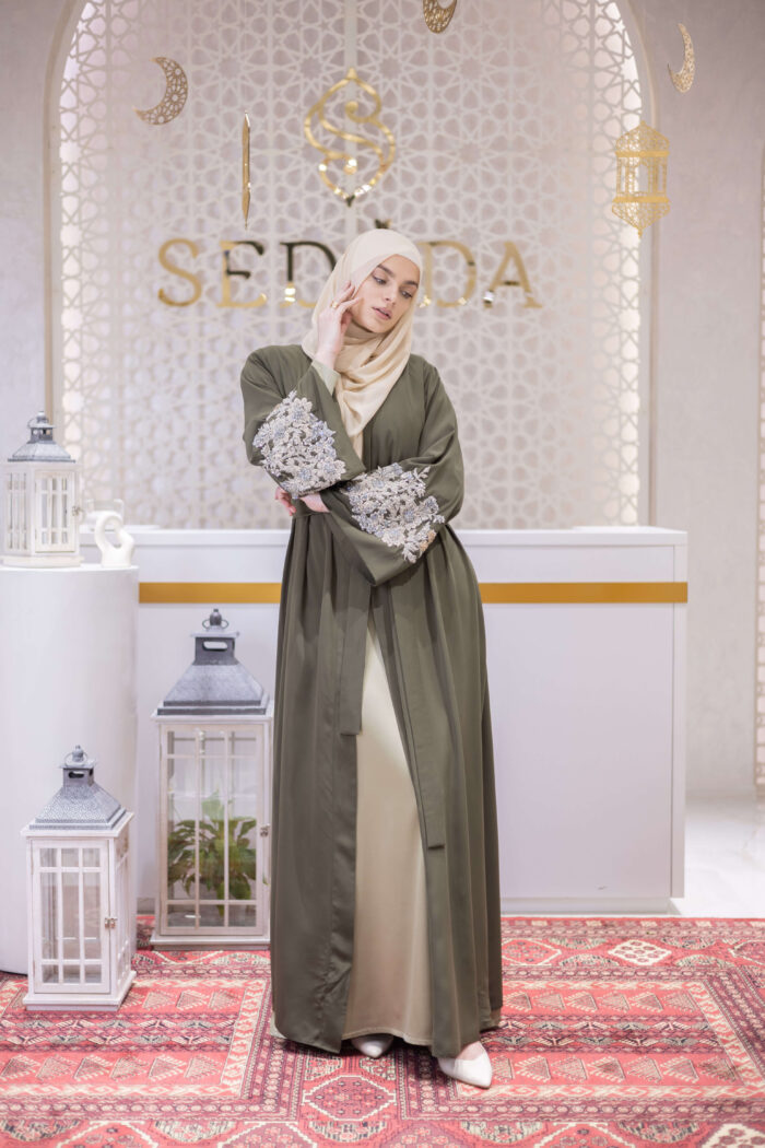 Model 9 - Ramadan Collection - Image 5