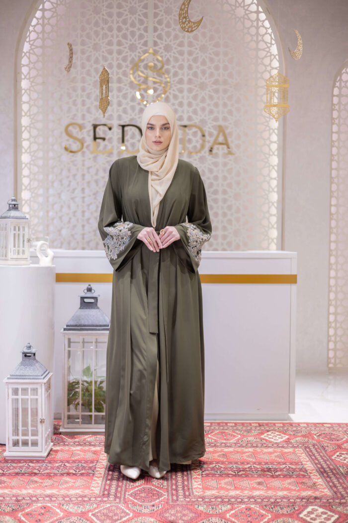Model 9 - Ramadan Collection - Image 1