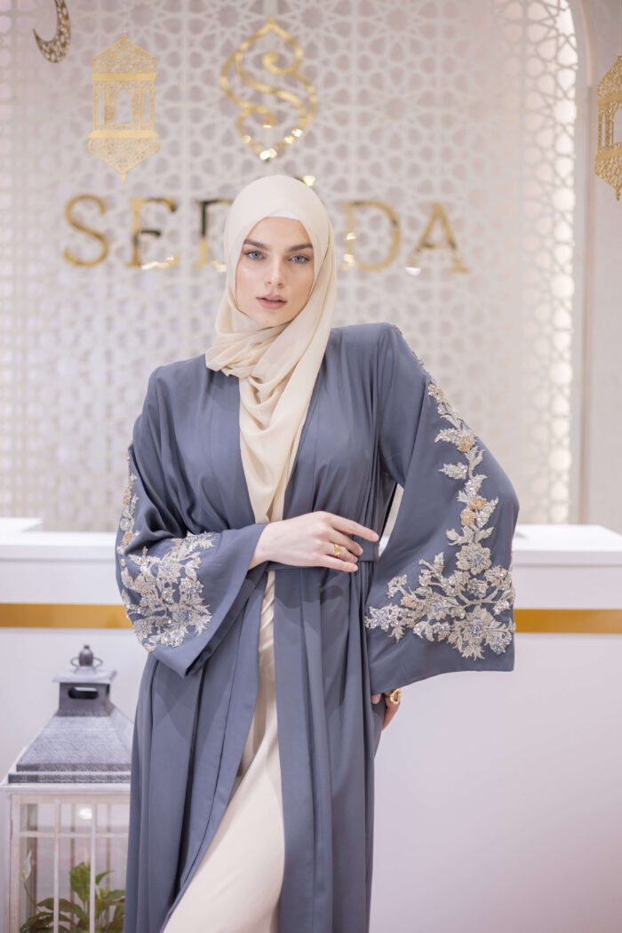 Model 5 - Ramadan Collection - Image 3