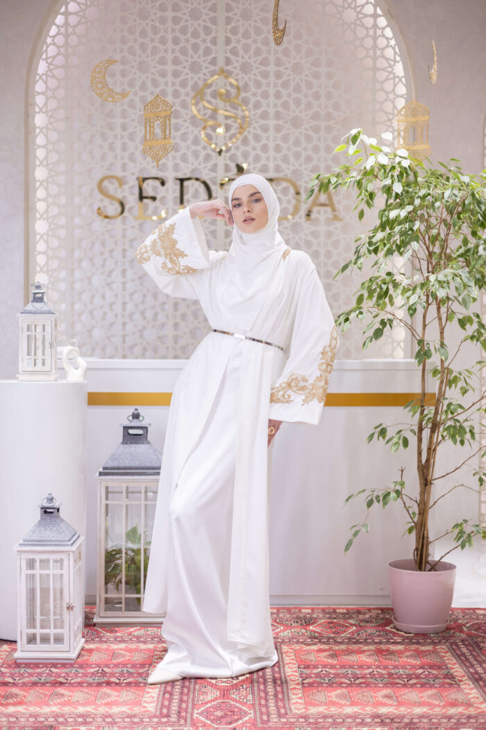 Model 12 - Ramadan Collection - Image 3