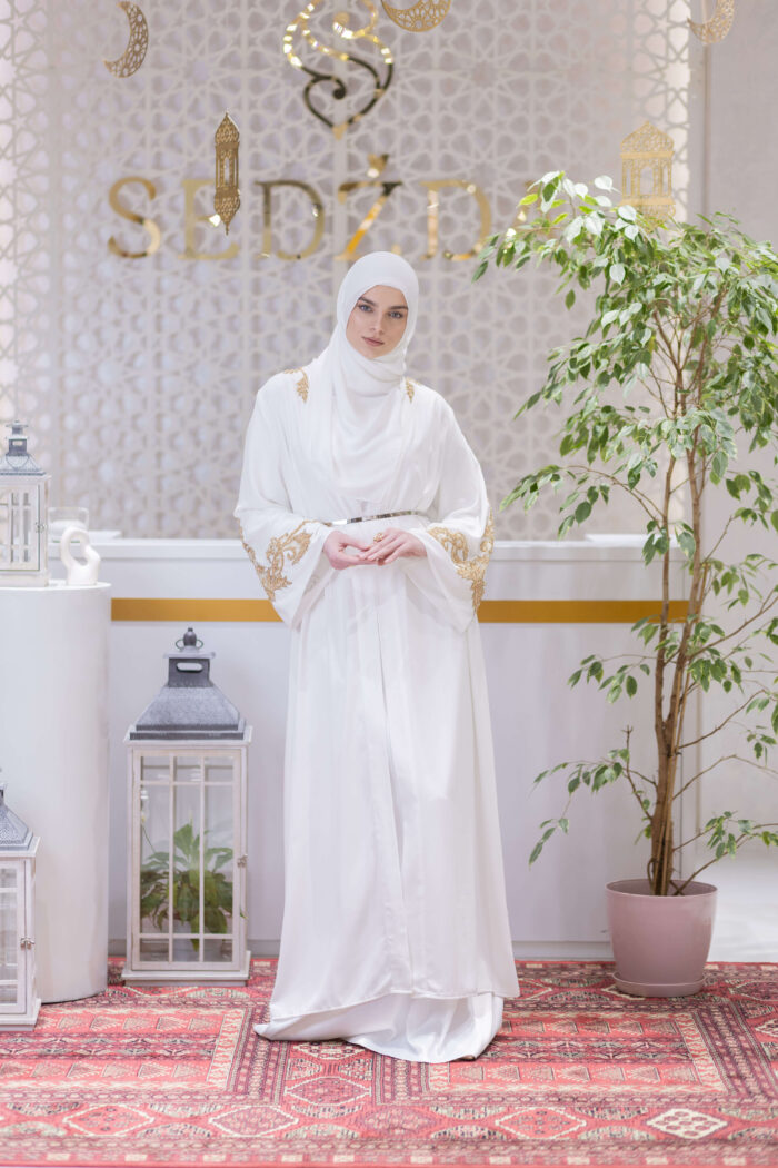 Model 12 - Ramadan Collection - Image 1