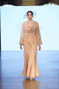 Golden Mirage - Image 4
