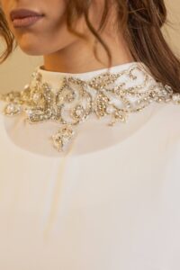 Majestic Drape – Abaya with Hand Embroidery - Image 3